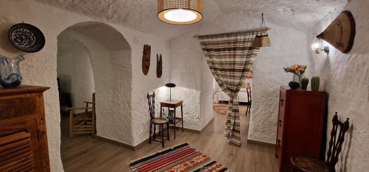 הוילה גואדיקס Cueva De La Higuera מראה חיצוני תמונה